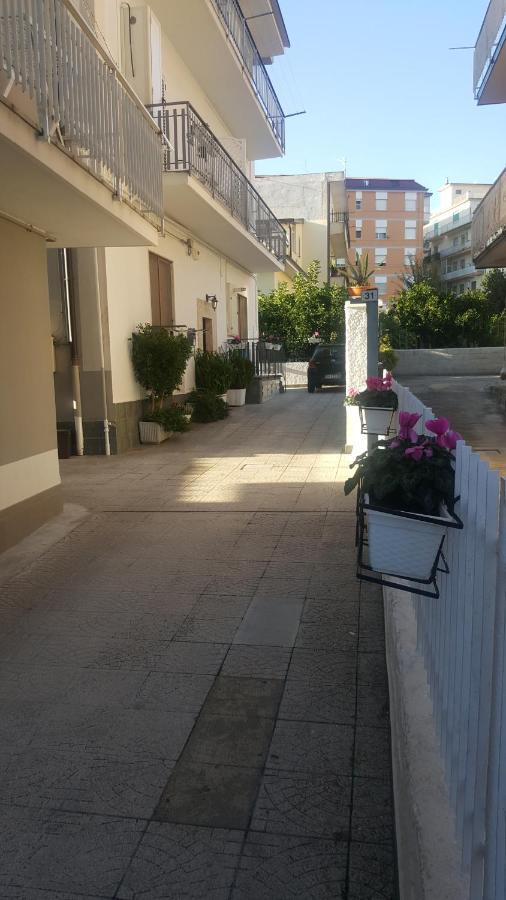 Lamezia Park Apartments 라메지아 테르메 외부 사진