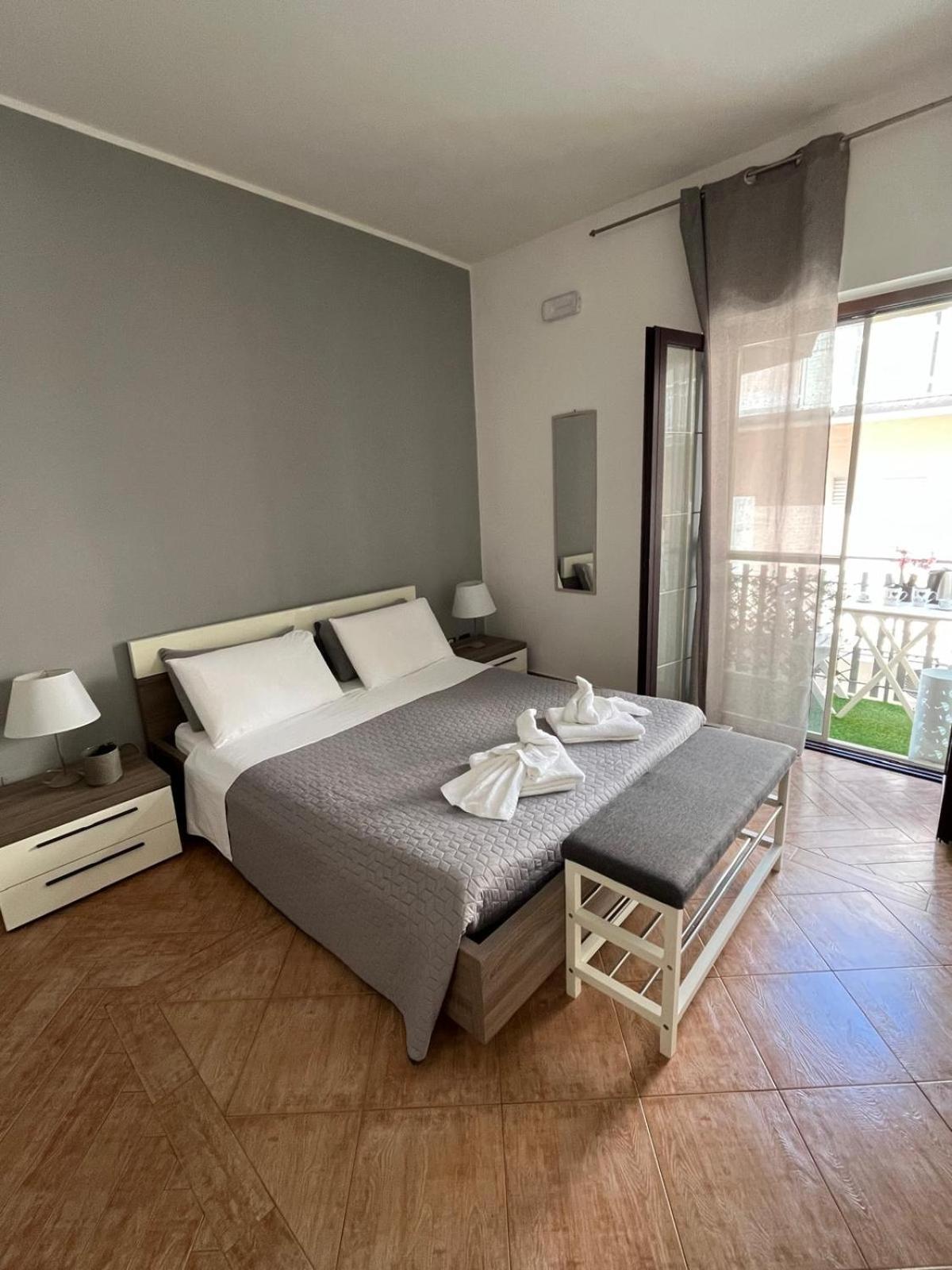 Lamezia Park Apartments 라메지아 테르메 외부 사진